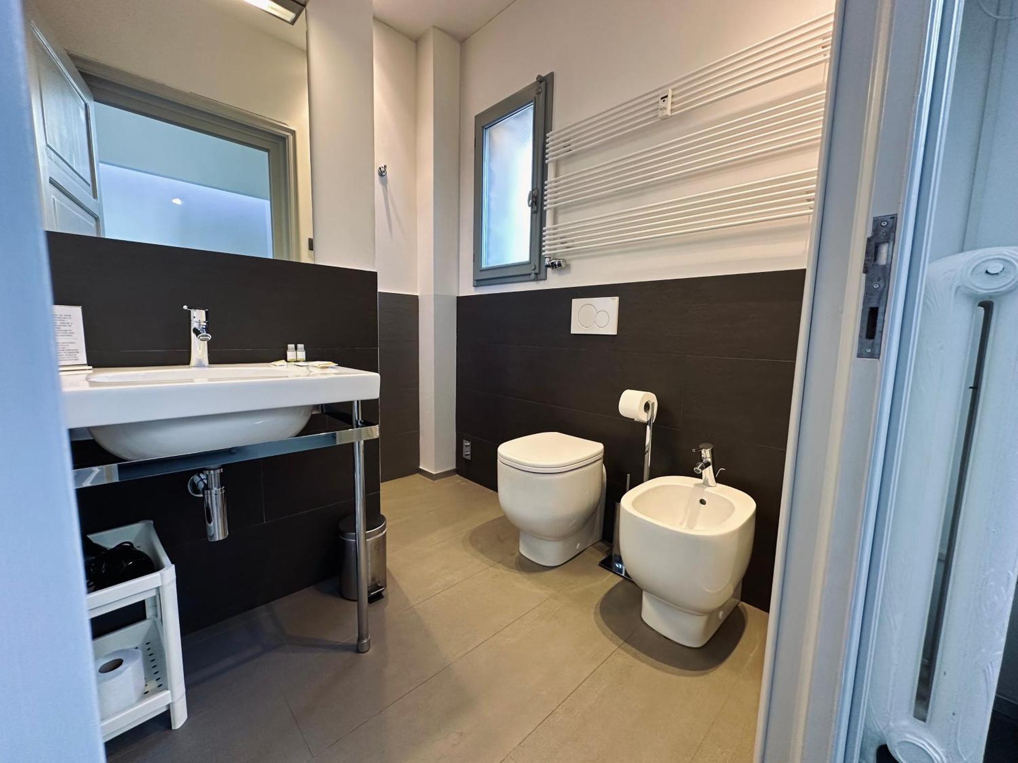 Indipendenza 24 Bed and Breakfast Bologna Eksteriør billede